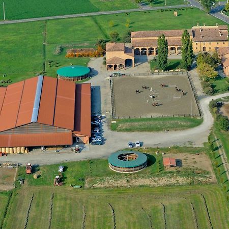 Agriturismo Corte Ghiara Hotel Fontanellato Kültér fotó