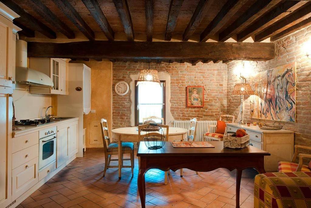 Agriturismo Corte Ghiara Hotel Fontanellato Kültér fotó