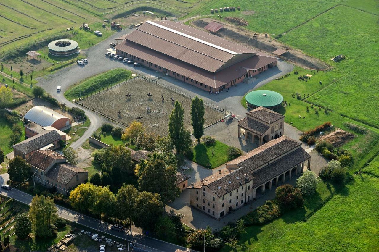 Agriturismo Corte Ghiara Hotel Fontanellato Kültér fotó