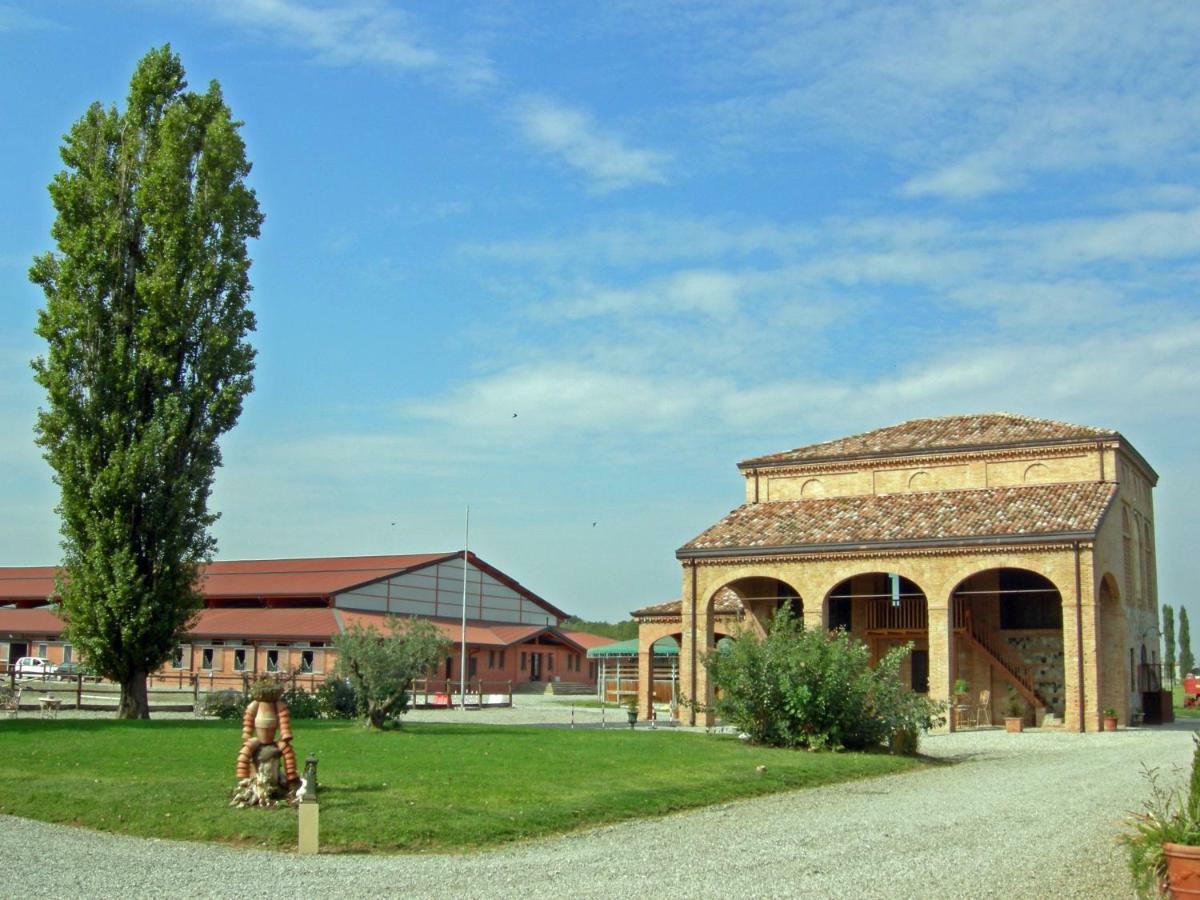 Agriturismo Corte Ghiara Hotel Fontanellato Kültér fotó