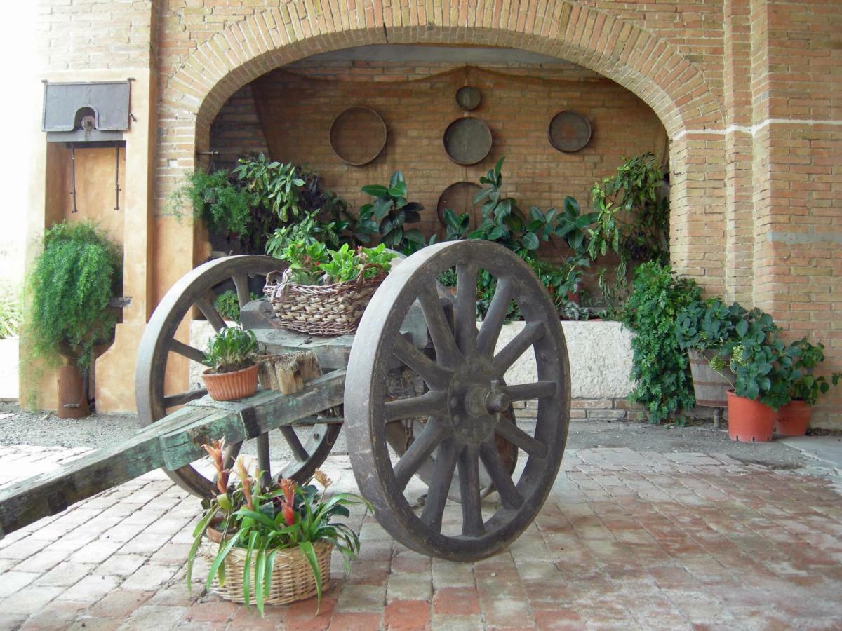 Agriturismo Corte Ghiara Hotel Fontanellato Kültér fotó