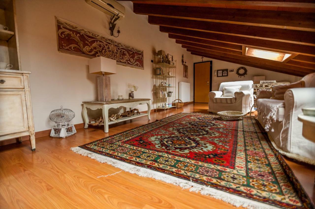 Agriturismo Corte Ghiara Hotel Fontanellato Kültér fotó